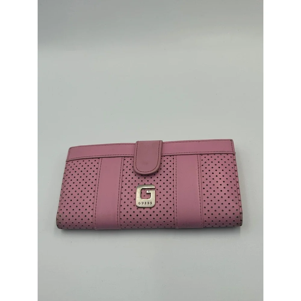 Guess Pink Perforated Faux Leather Bifold Wallet Silver G Logo Plaque B1000